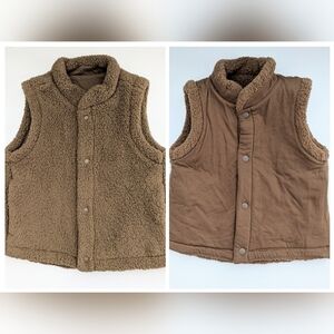 NWT Uniqlo Kids (Size 3) Brown Reversible Indoor/Outdoor Snap-Close Fleece Vest